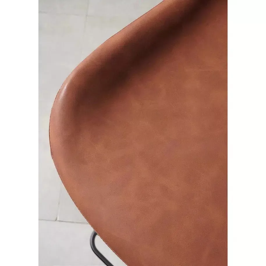 LOVE BARSTOOLS