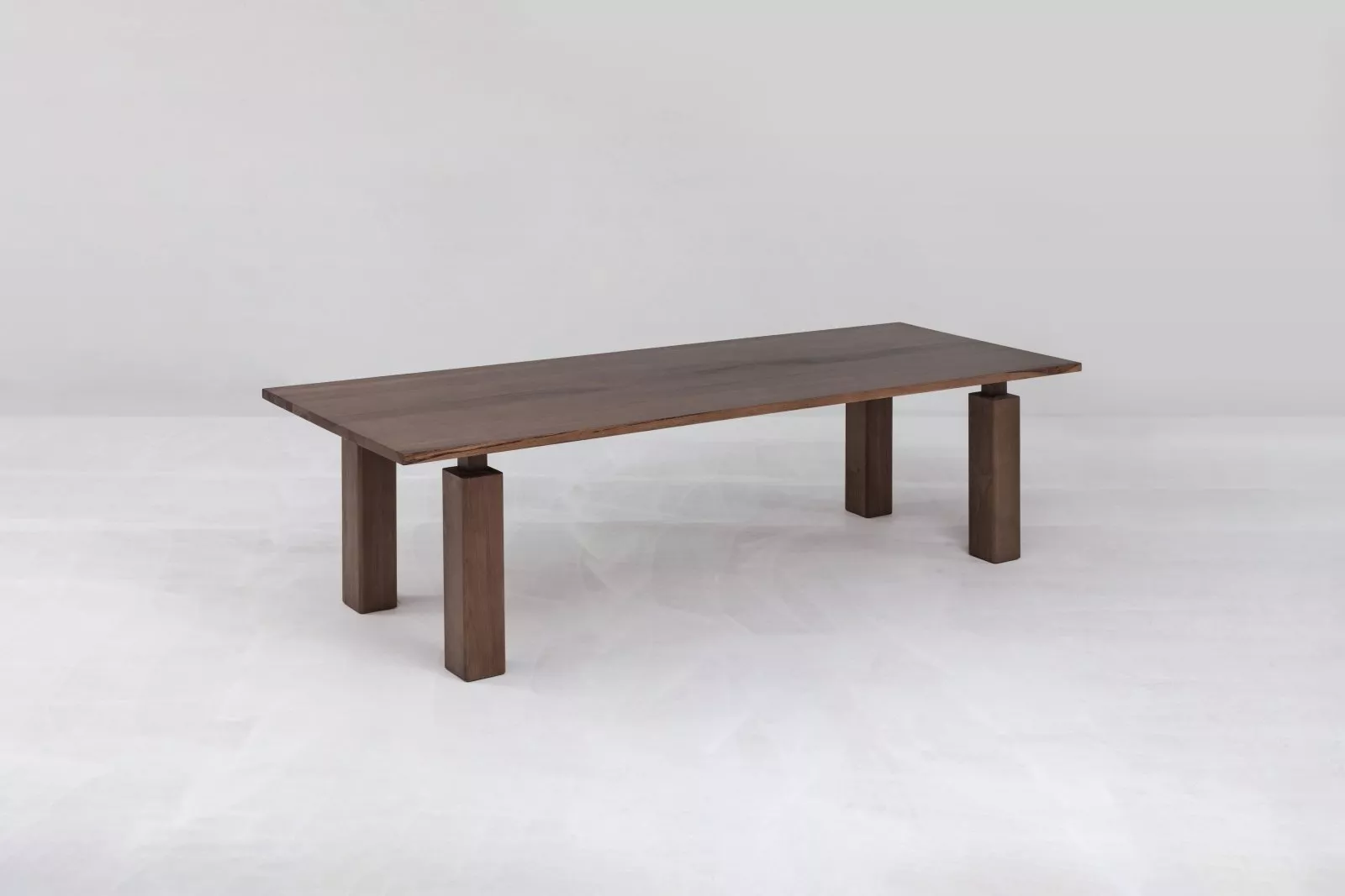 Wolo Dining Table