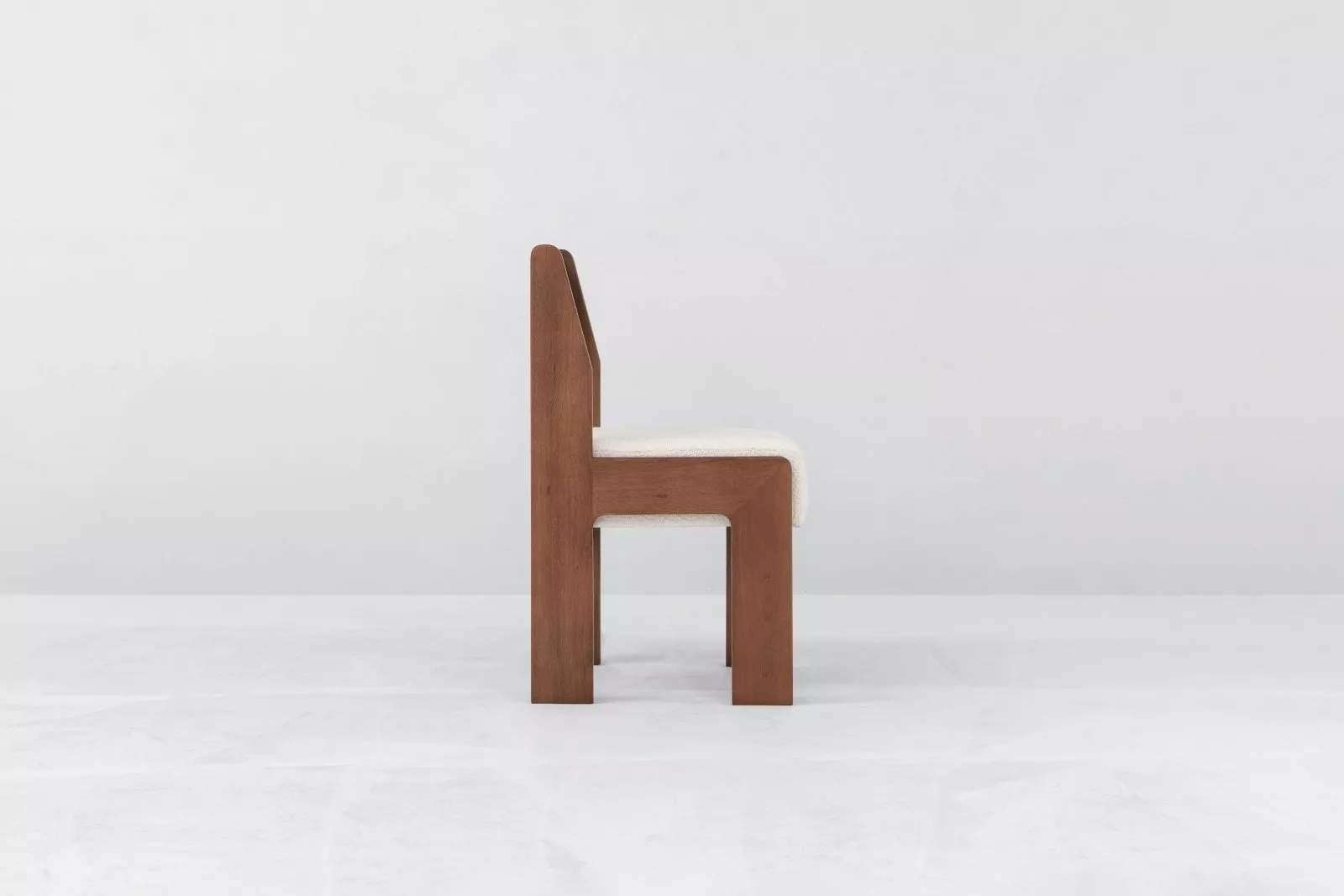 Reka Side Chair