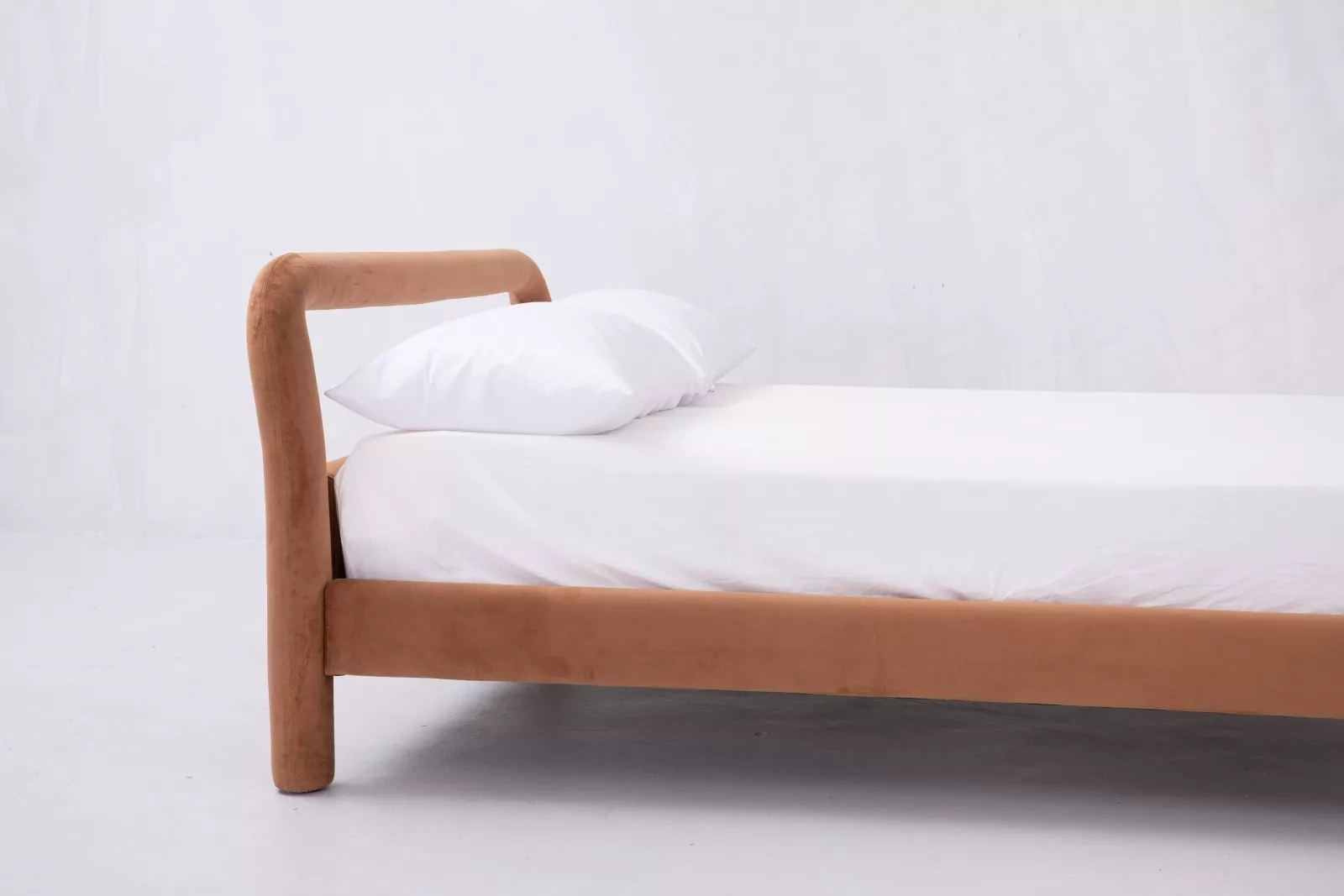 Temi Bed